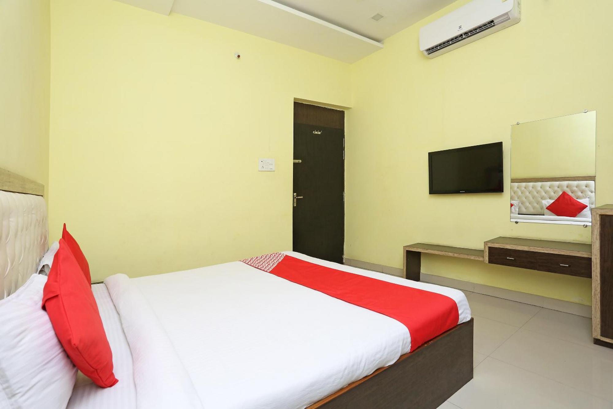 Collection O Hotel Pearl Raipur  Exterior photo