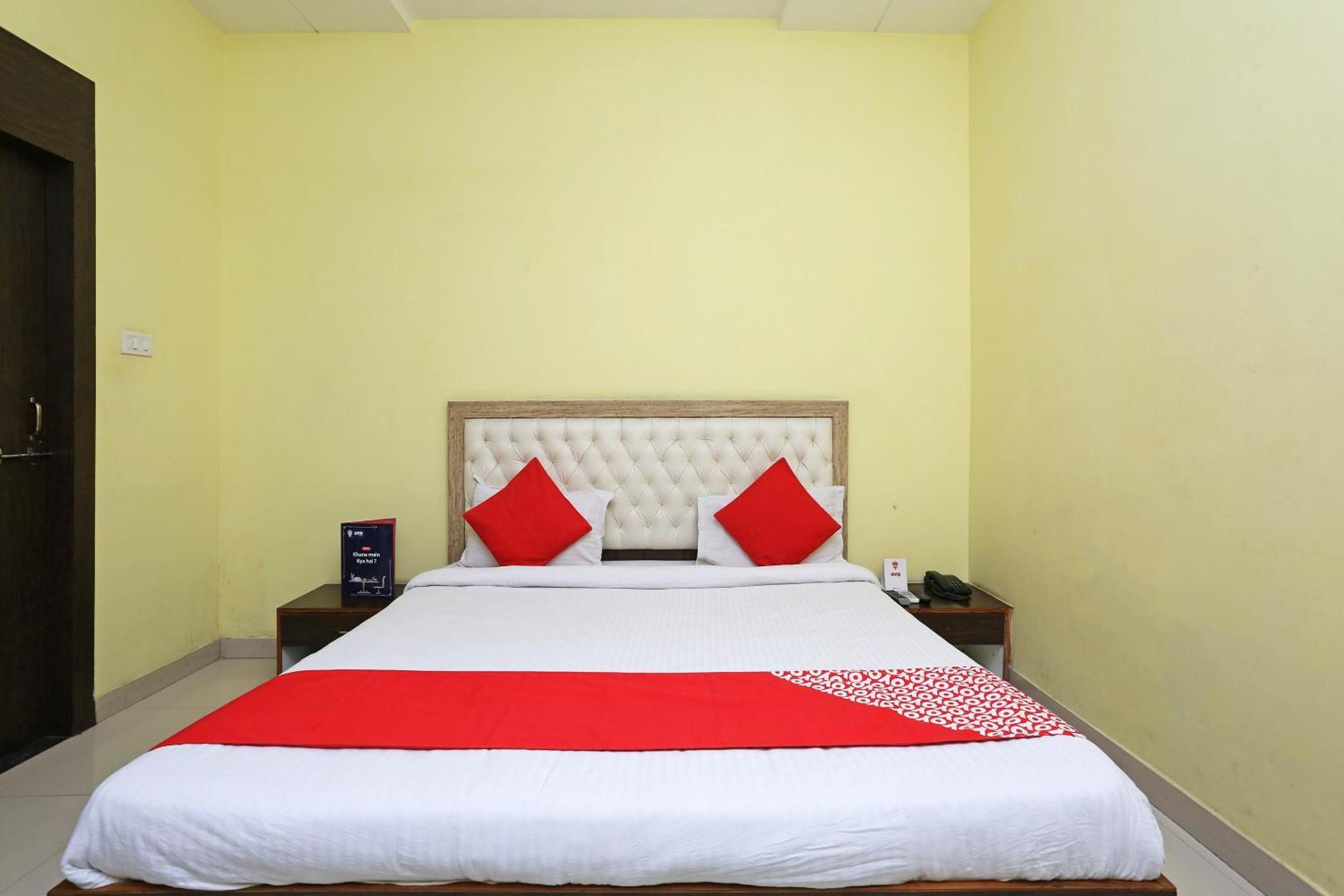 Collection O Hotel Pearl Raipur  Exterior photo