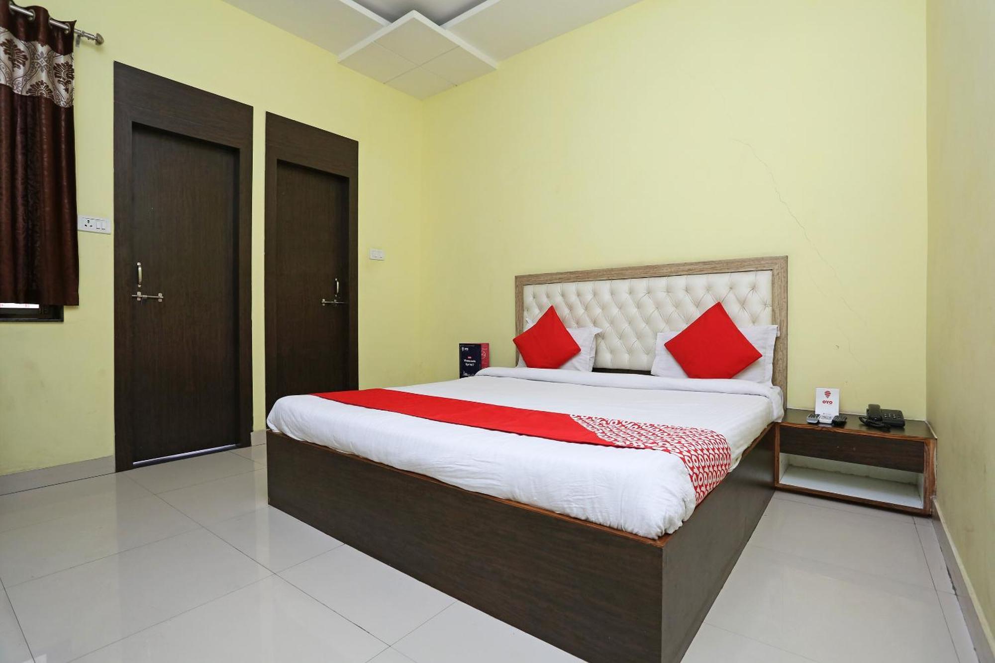 Collection O Hotel Pearl Raipur  Exterior photo
